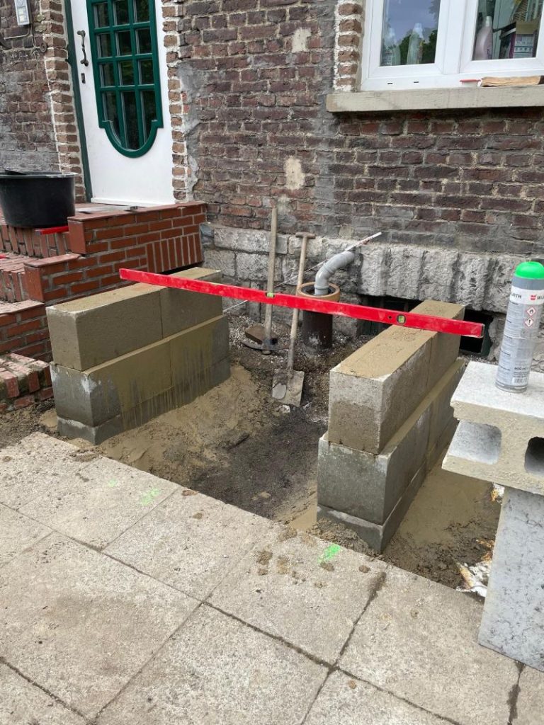 Erstellung eines Fundaments für die Aussenanlage einer Weishaupt Wärmepumpe in Iserlohn